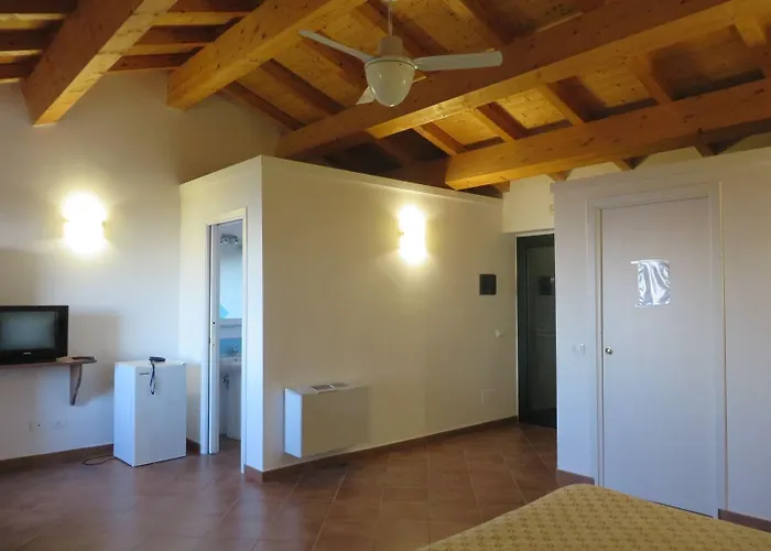 Hotel Le Del Merlo Milo