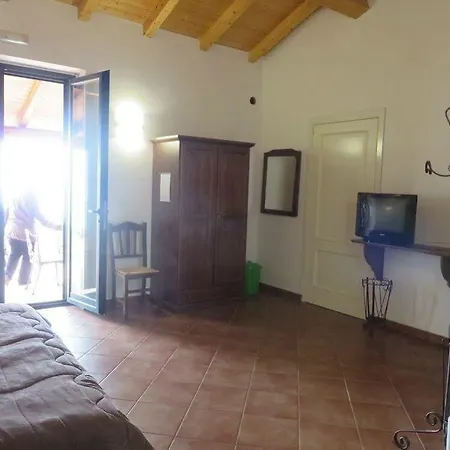 Le Del Merlo 3* Milo