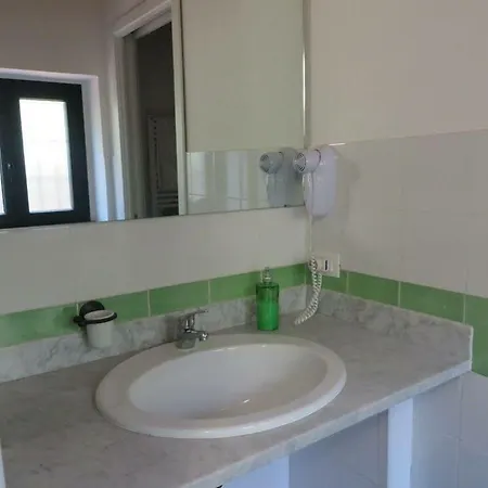 Le Del Merlo Hotel Milo